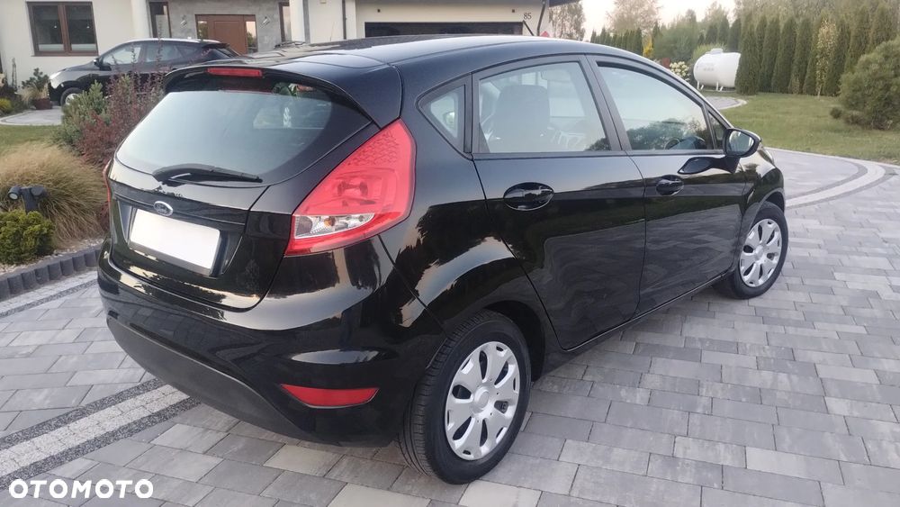Ford Fiesta 1.25 Champions Edition - 8