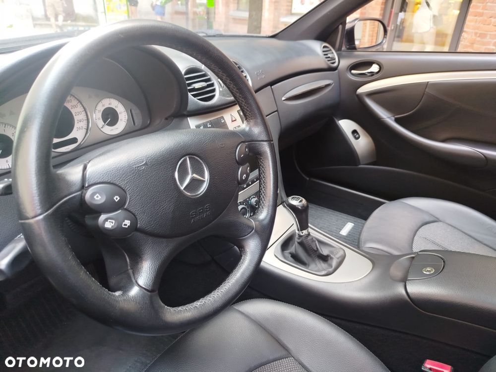 Mercedes-Benz CLK 200 Kompressor Avantgarde Sport Edition - 11