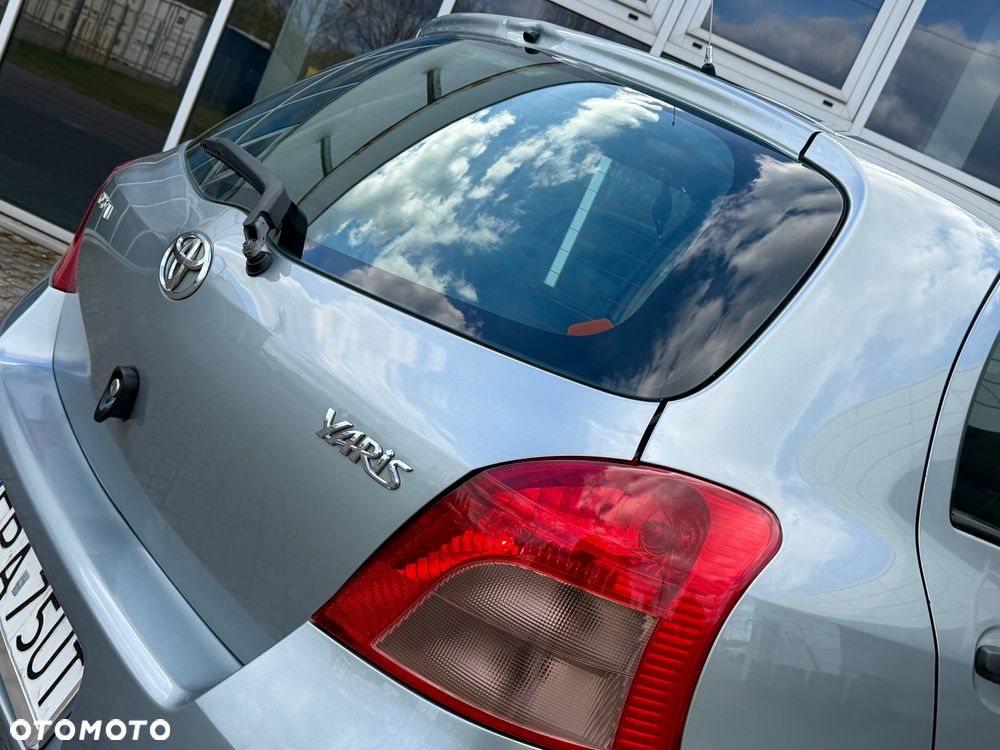 Toyota Yaris 1.3 Luna A/C - 20