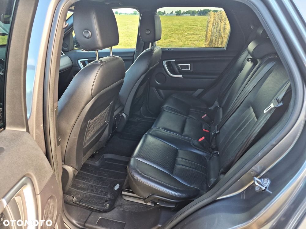 Land Rover Discovery Sport TD4 HSE - 11