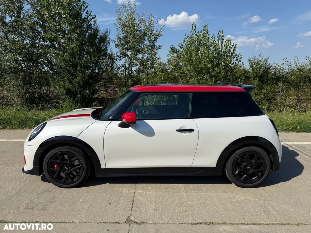 Mini John Cooper Works AT - 1