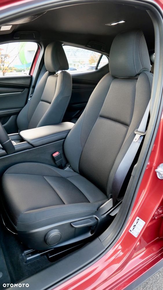 Mazda 3 2.0 mHEV Prime Line - 7