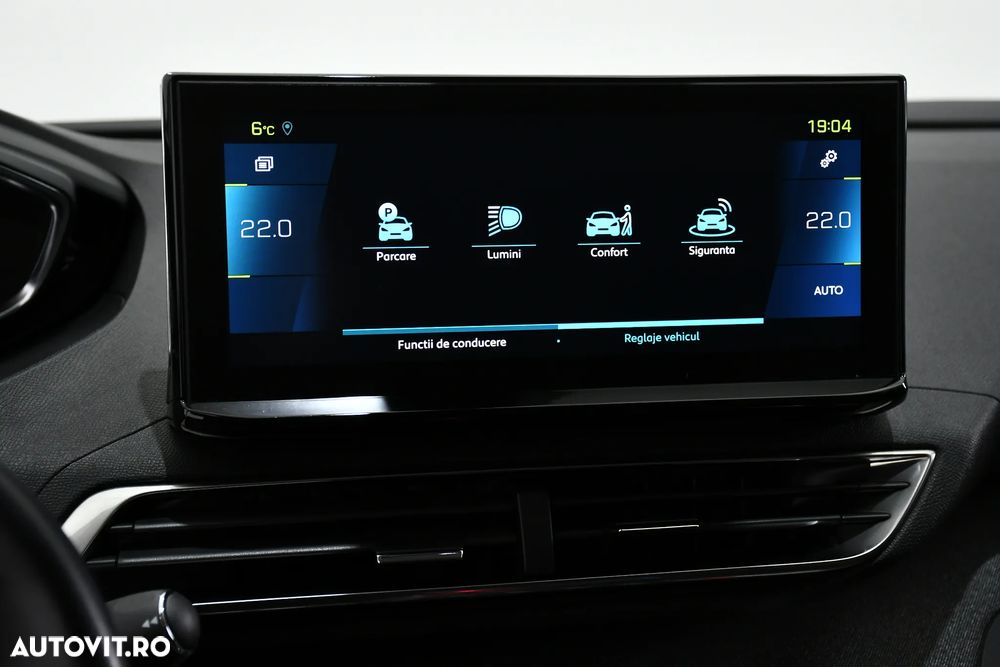 Peugeot 3008 Hybrid 225 e-EAT8 Allure - 35