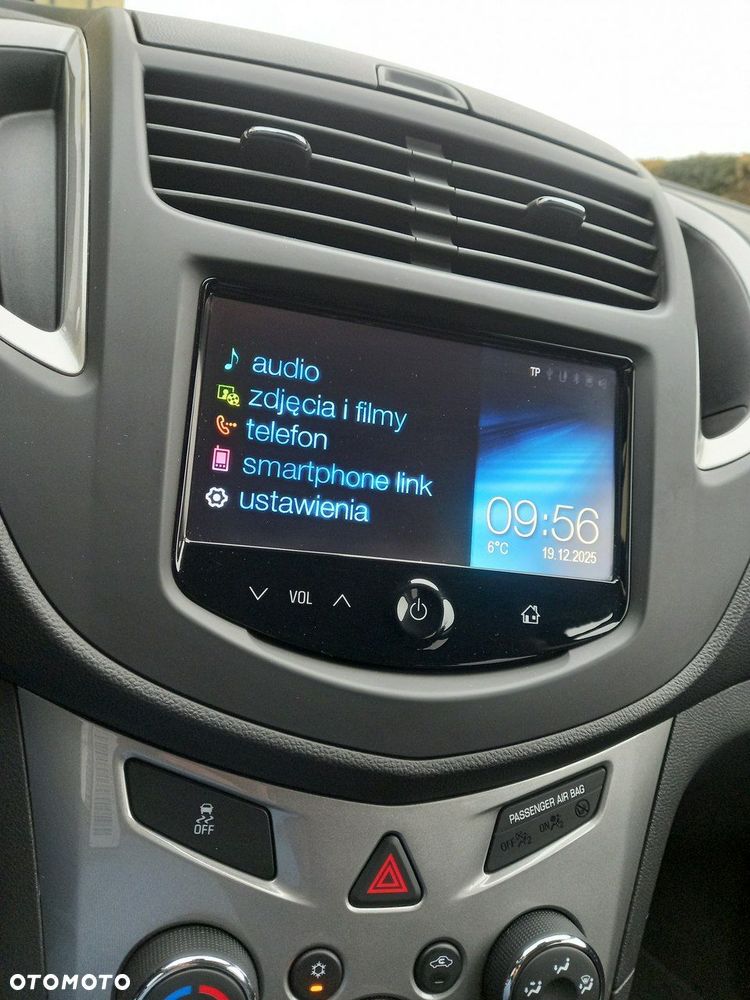 Chevrolet Trax 1.6 LT - 32