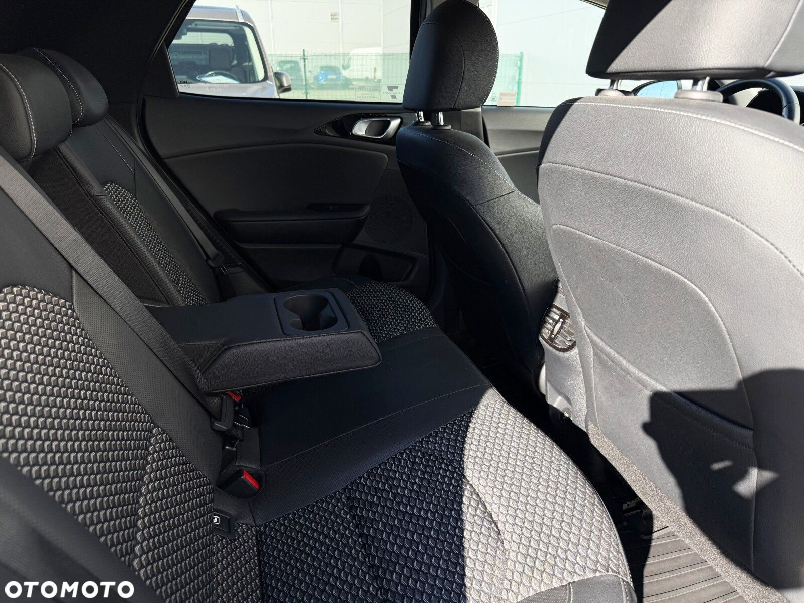 Kia XCeed 1.6 GDI PHEV Business Line DCT - 30