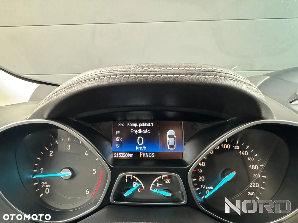 Ford Kuga 2.0 TDCi 4x4 Vignale - 29