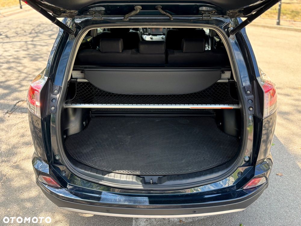 Toyota RAV4 Hybrid Premium 4x4 - 15