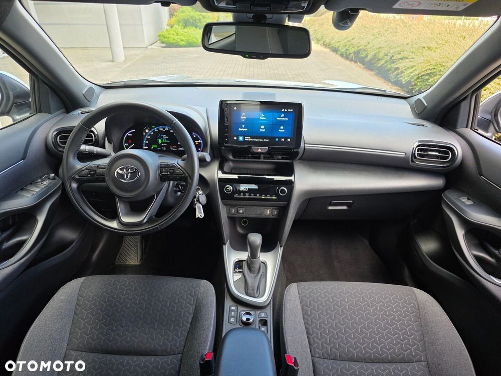 Toyota Yaris Cross Hybrid 1.5 Comfort 4x4 - 9