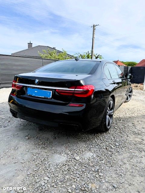 BMW Seria 7 740Ld xDrive - 26