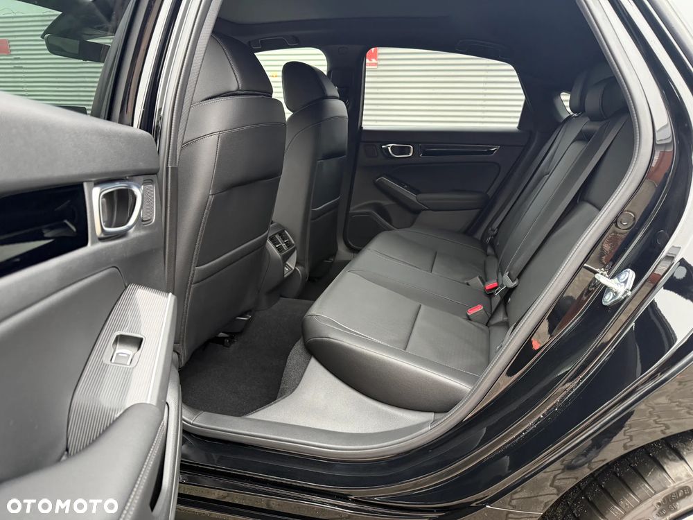 Honda Civic 2.0 i-MMD eHEV Advance CVT - 13