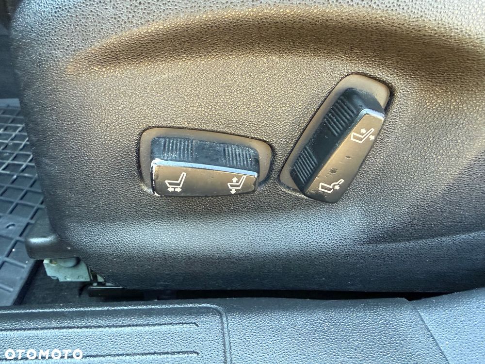 Lancia Delta 2.0 MultiJet 16v Oro - 22