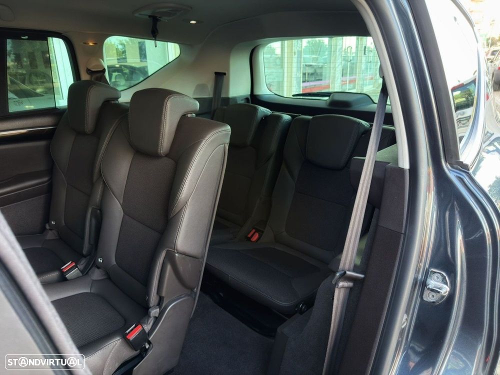 Renault Espace 2.0 dCi Intens 7L EDC - 7