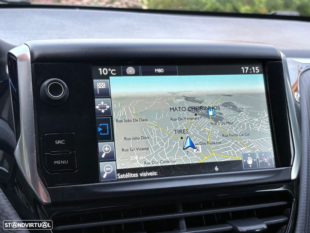 Peugeot 2008 1.2 PureTech Allure - 43