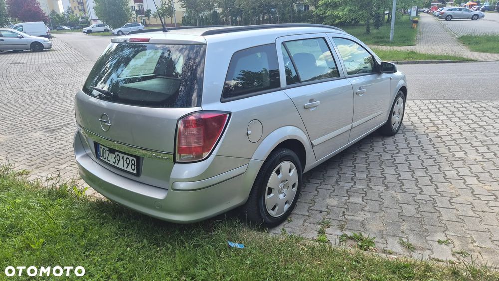 Opel Astra - 4