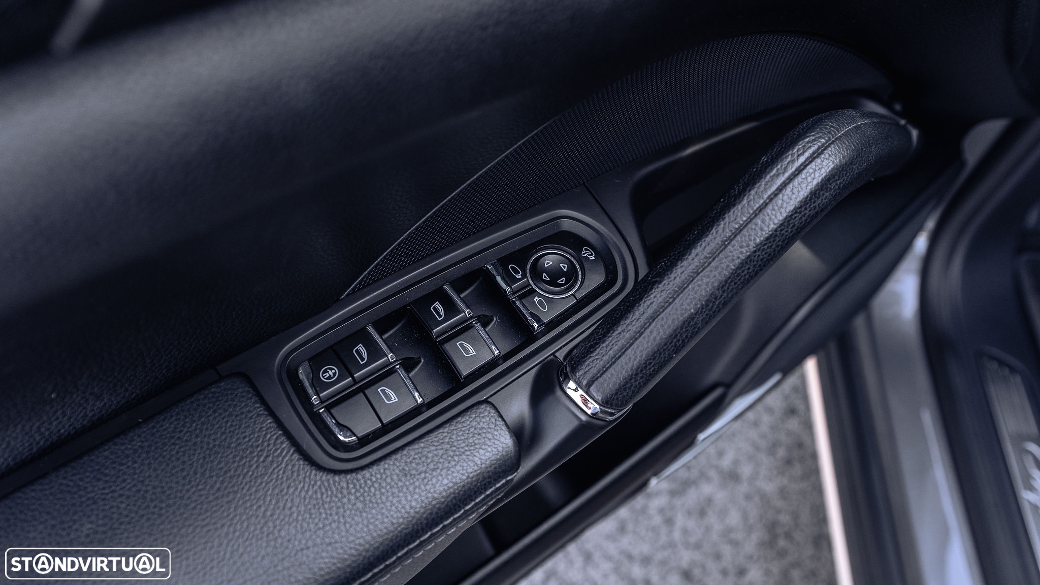Porsche Cayenne S Hybrid - 40
