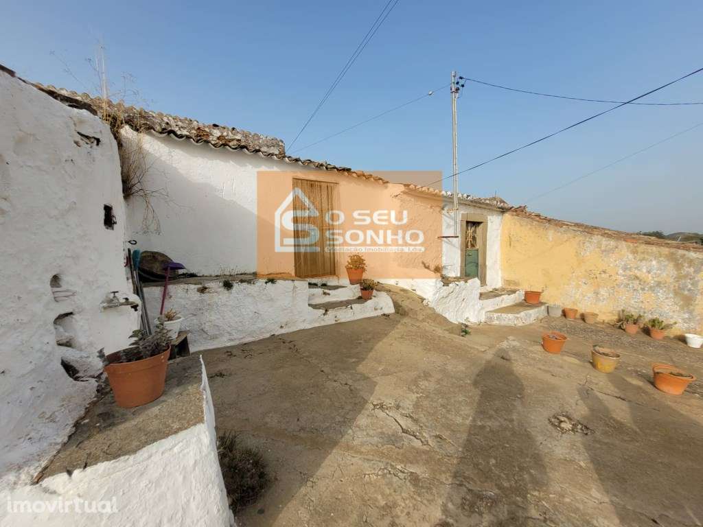 Casa Antiga para recuperar perto de São Brás de Alportel - Grande imagem: 2/10