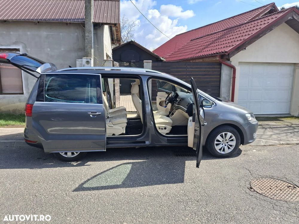 Volkswagen Sharan 2.0 TDI DSG Blue Motion Highline - 16