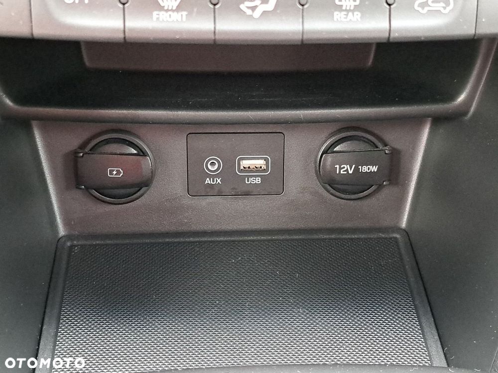 Hyundai Kona 1.6 T-GDI Premium DCT - 21