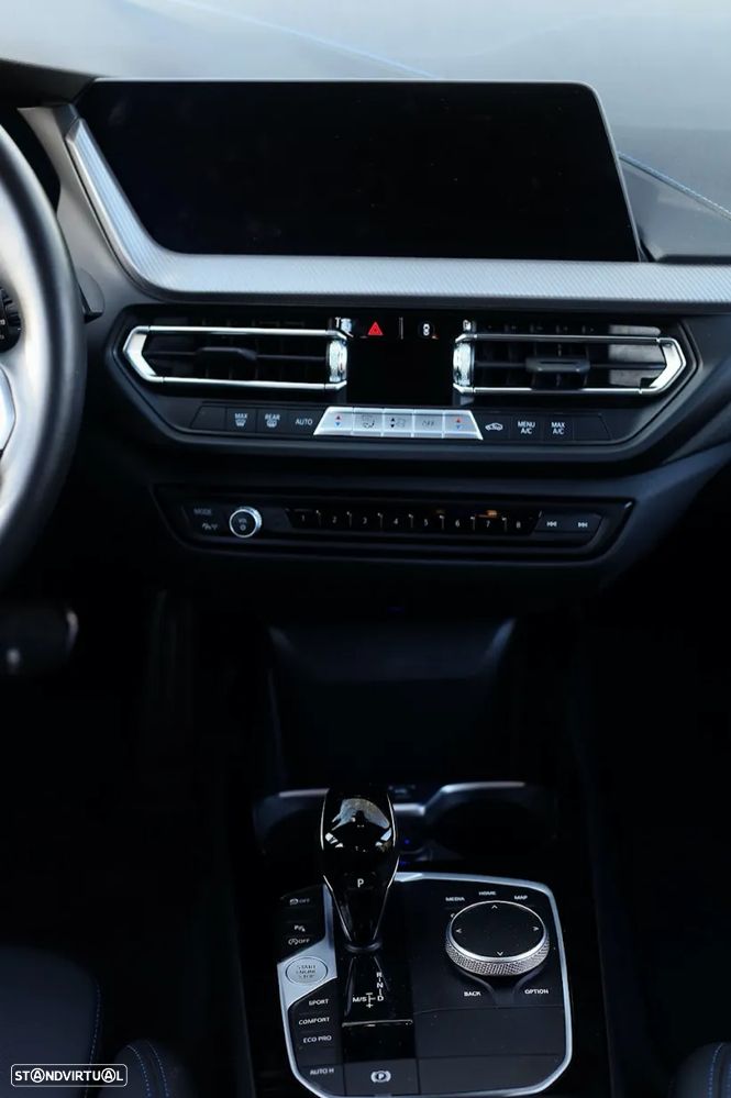 BMW 118 d Pack M Auto - 12