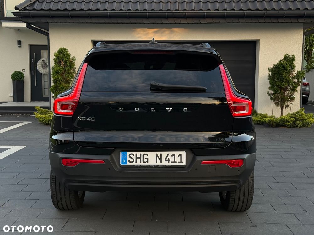 Volvo XC 40 D3 SCR Momentum - 9