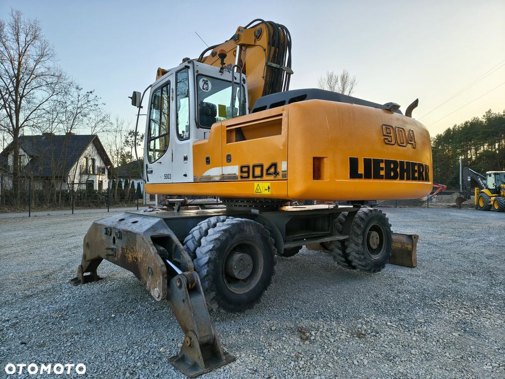 Liebherr A904C Litronic Koparka kołowa - 9
