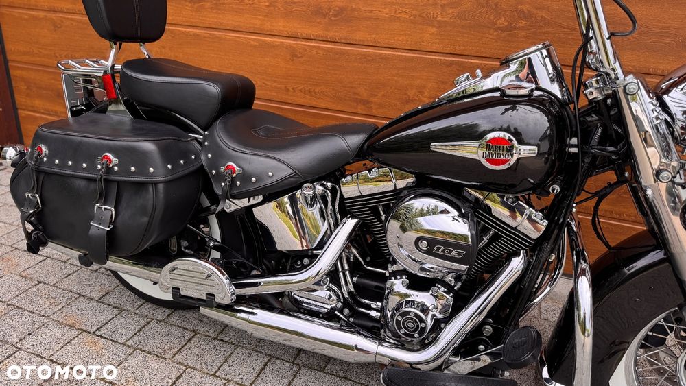 Harley-Davidson Softail Heritage Classic - 16