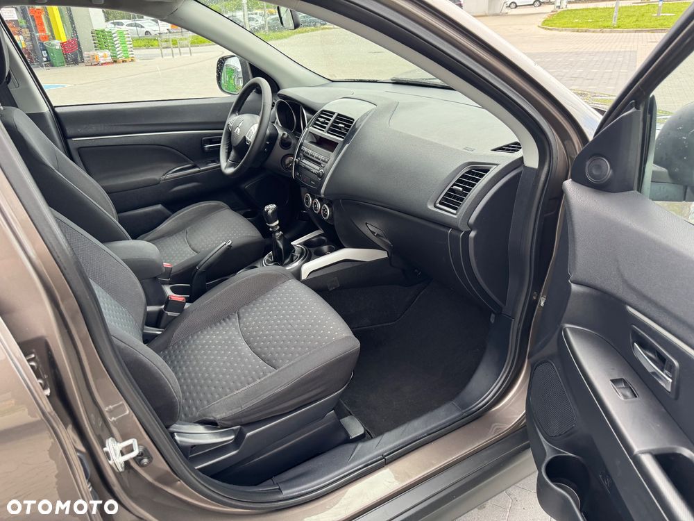 Mitsubishi ASX 1.8 DID Inform AS&G - 26