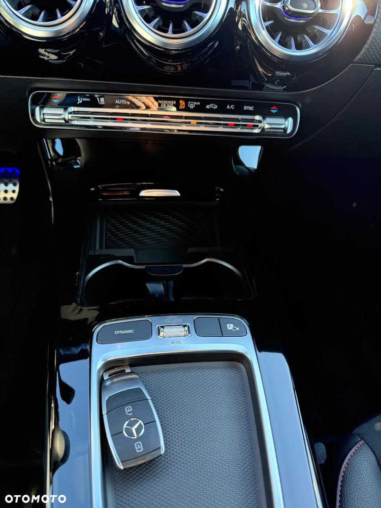 Mercedes-Benz Klasa A 200 7G-DCT AMG Line - 19