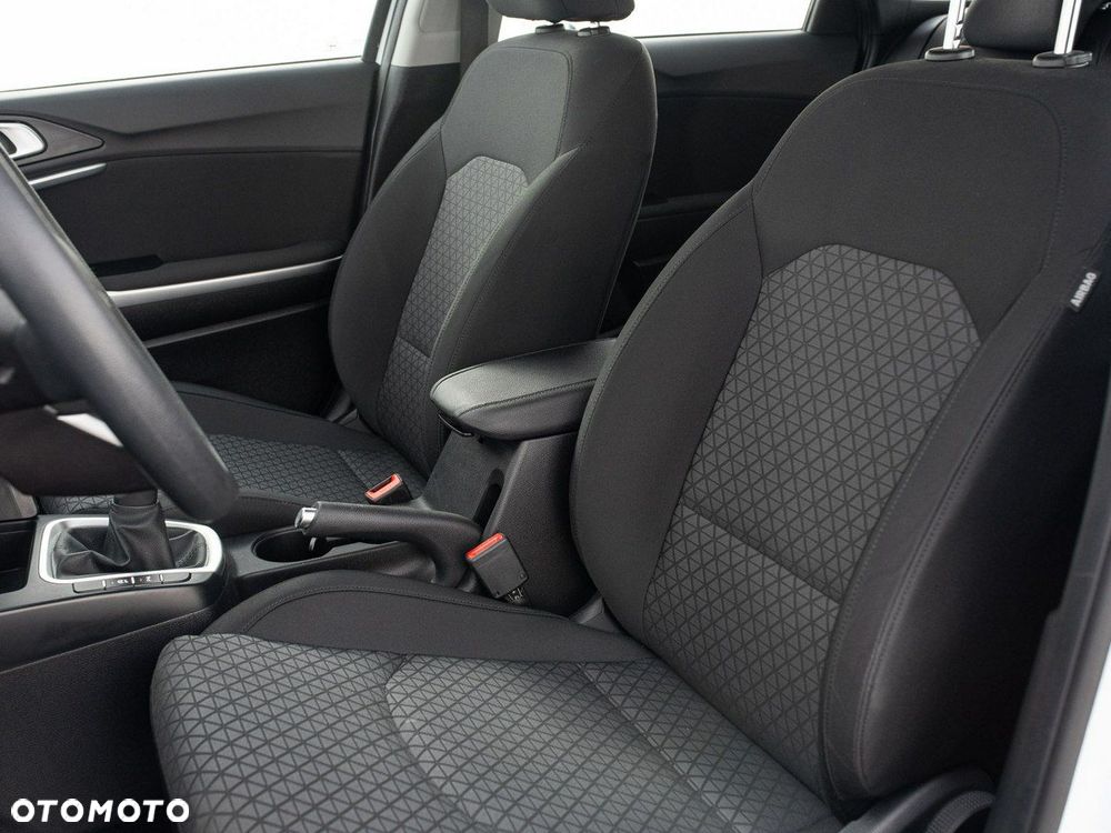 Kia Ceed 1.0 T-GDI S - 12