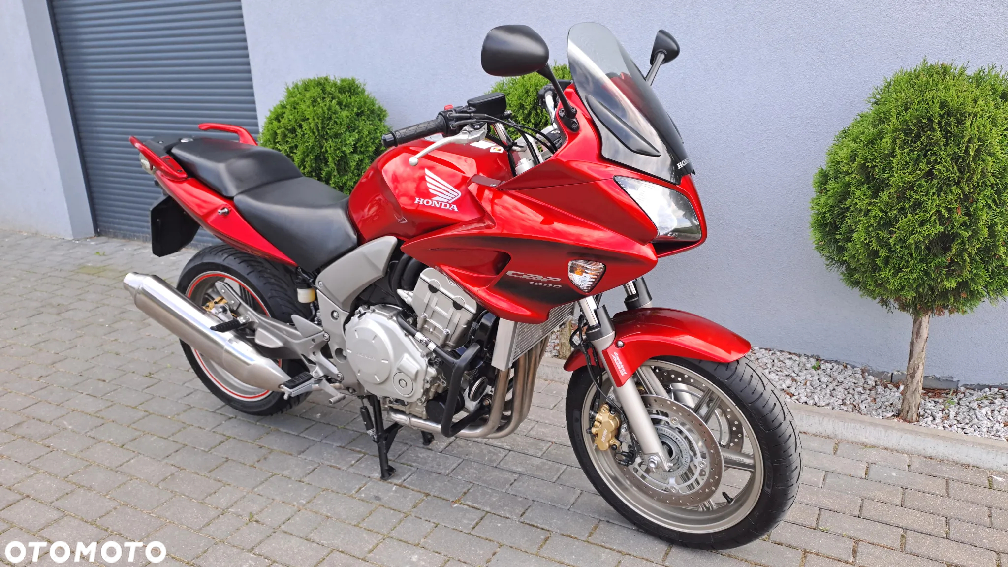 Honda CBF - 8