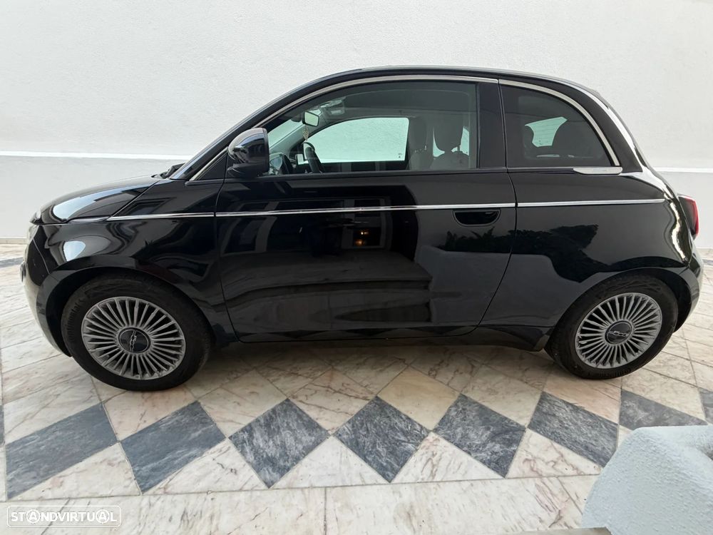Fiat 500E