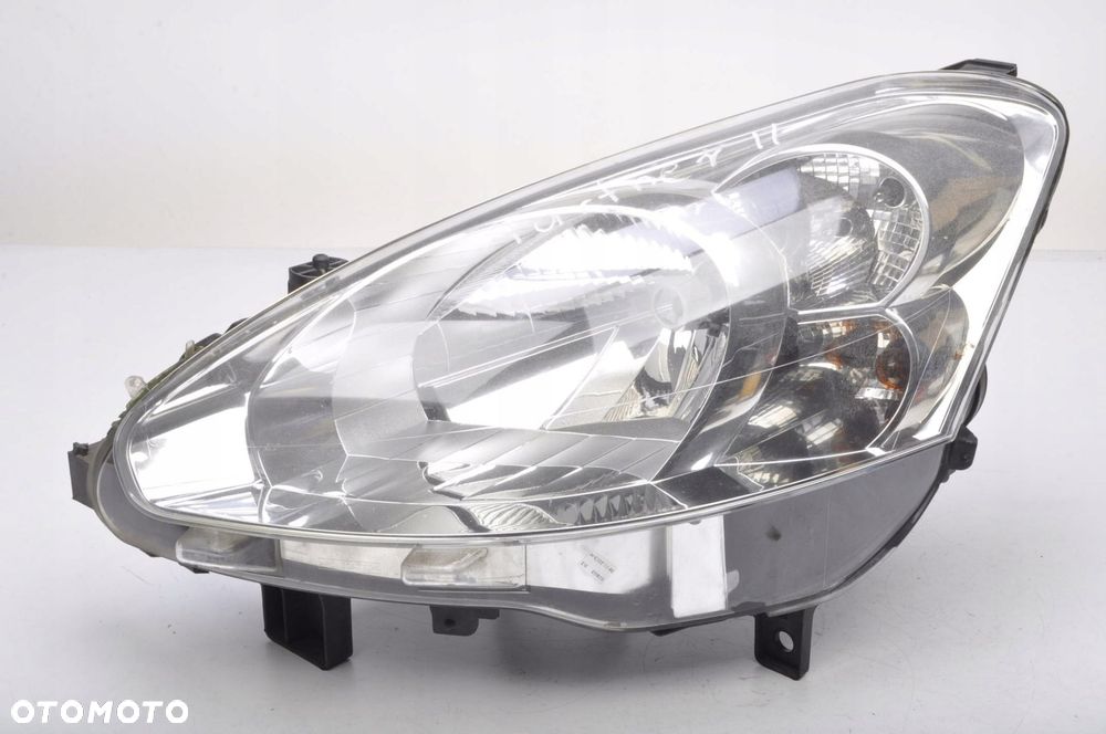 PEUGEOT PARTNER II LIFT LAMPA LEWA PRZEDNIA ANGLIK 9677202280 - 1