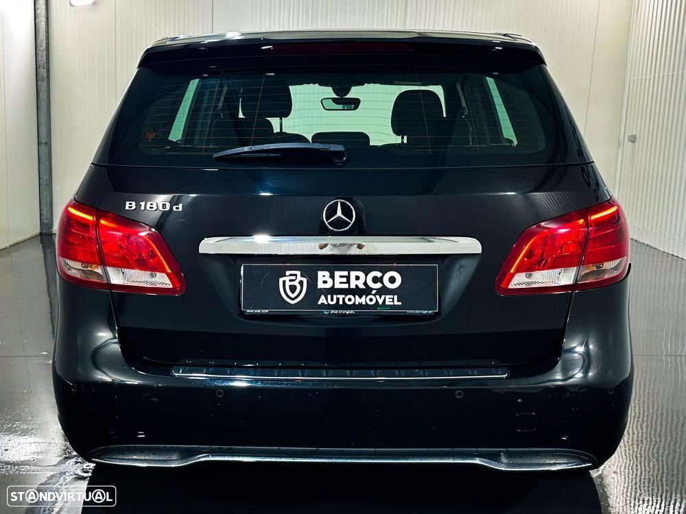 Mercedes-Benz B 180 d Urban - 6