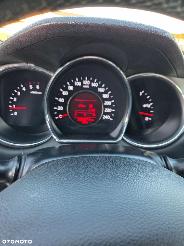 Kia Ceed 1.6 CRDi 128 Vision - 11