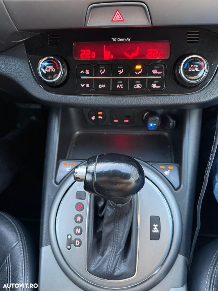 Kia Sportage 2.0 CRDI 184 AWD Aut. Spirit - 12