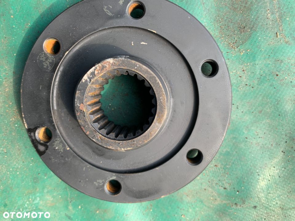 C4C06M022 Flansza, piasta blachy sprzęgła hydrokinetycznego Manitou - 2