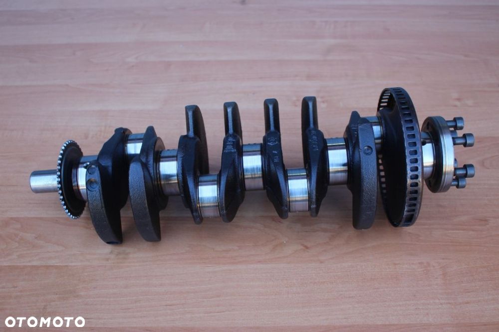 WAŁ KORBOWY Z22YH 2.2 DIRECT 2.2 BENZYNA  24430375