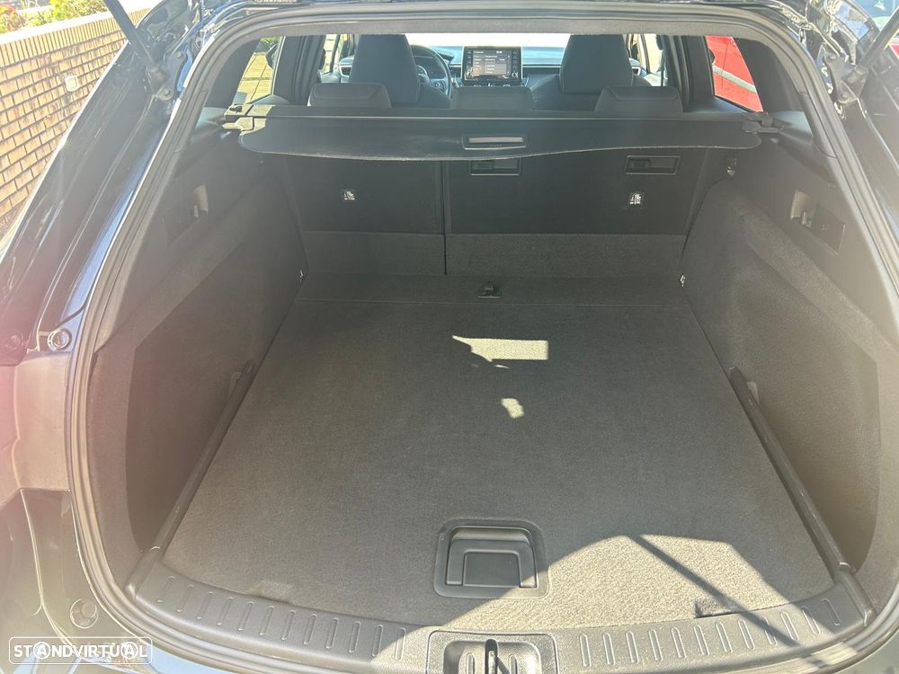 Toyota Corolla Touring Sports 1.8 Hybrid Comfort+P.Sport - 8