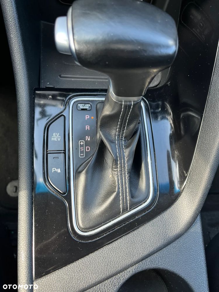 Kia Niro 1.6 GDI Plug-in Hybrid XL - 6