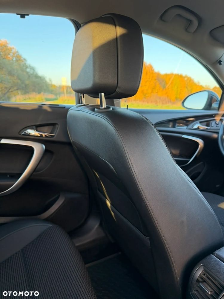 Opel Insignia - 9