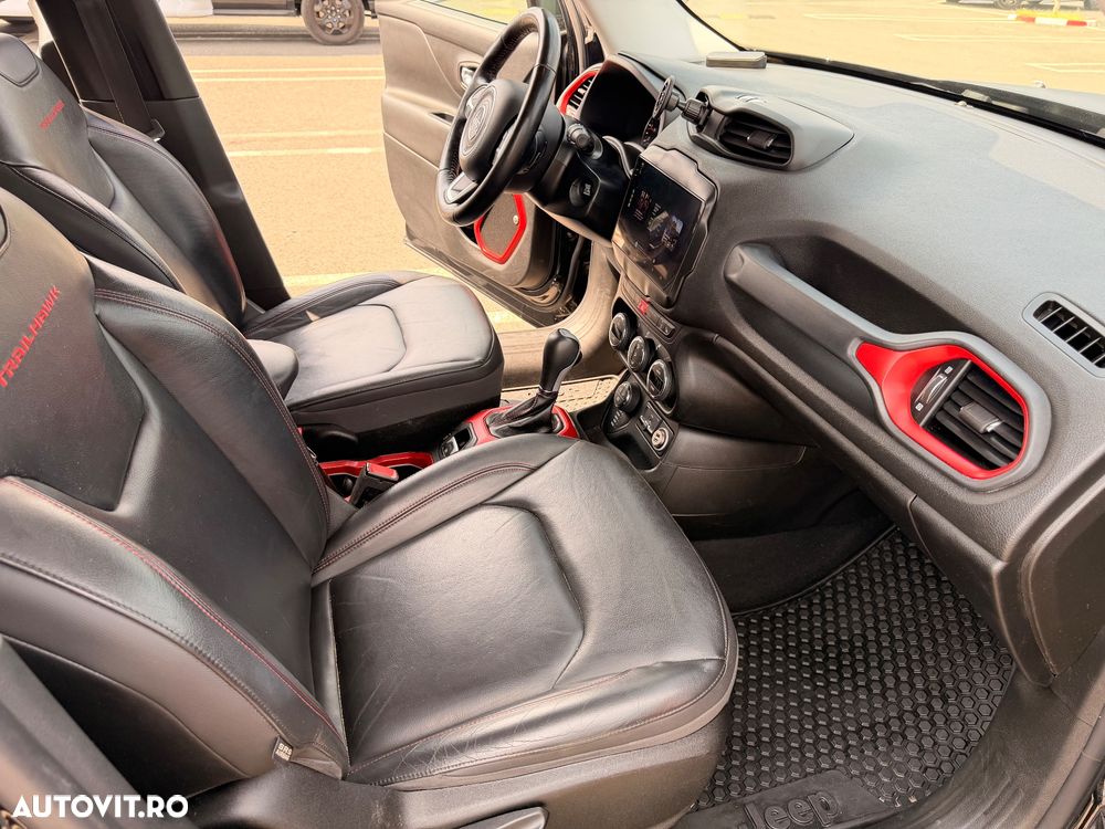 Jeep Renegade - 10