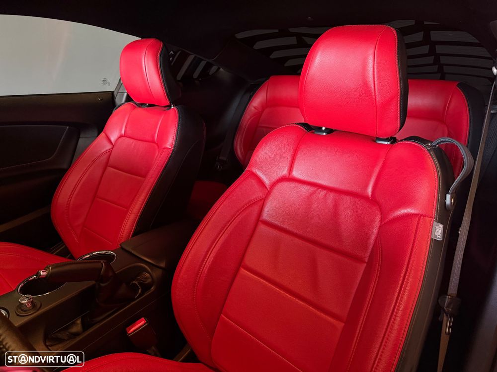 Ford Mustang 2.3i EcoBoost Aut. - 11