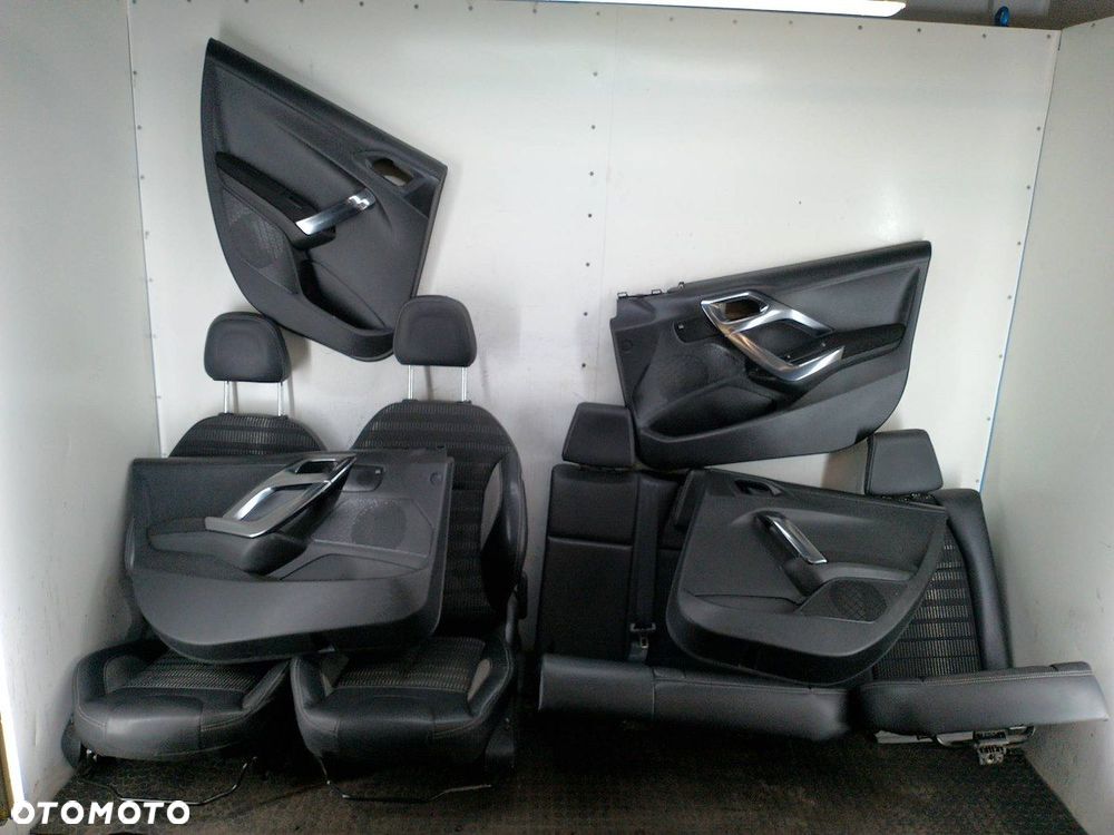 FOTELE KANAPA BOCZKI KOMPLET PEUGEOT 2008 I - 2