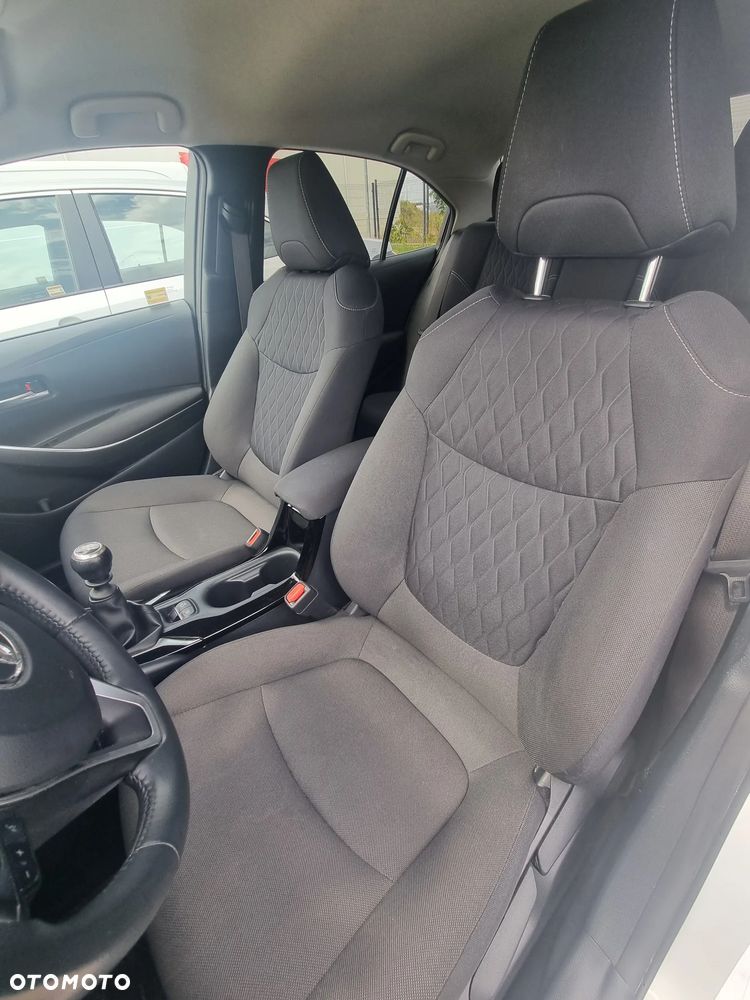 Toyota Corolla 1.5 Comfort - 18