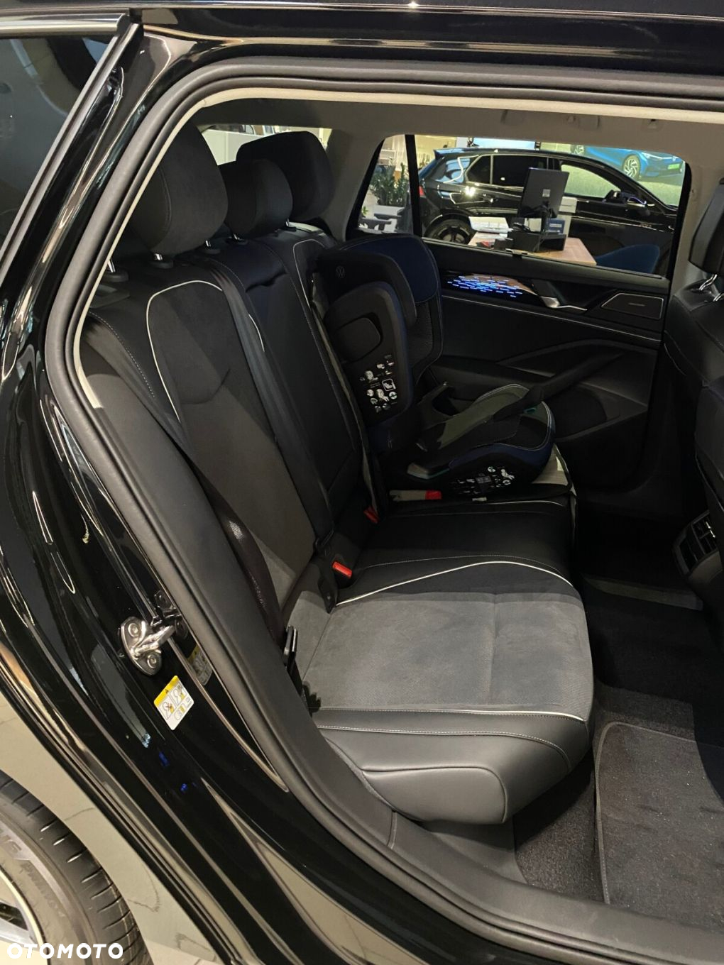 Volkswagen Passat 2.0 TDI SCR Business DSG - 6