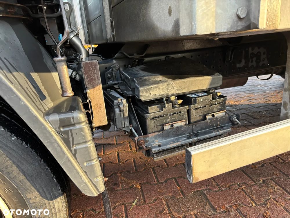 Mitsubishi FUSO Canter 7C15 - 16