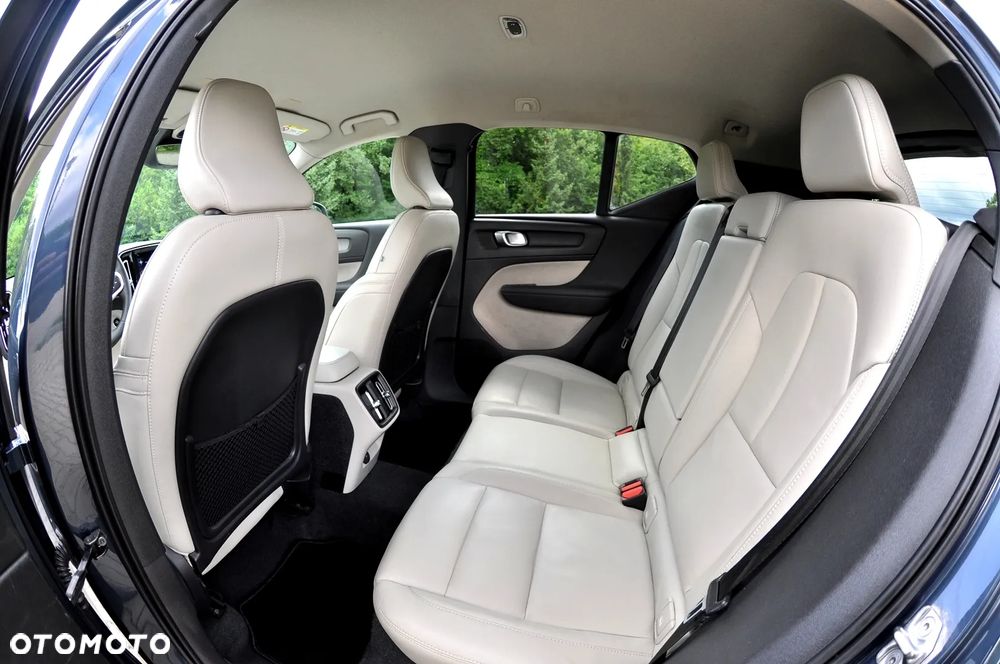 Volvo XC 40 D3 AWD Inscription - 22