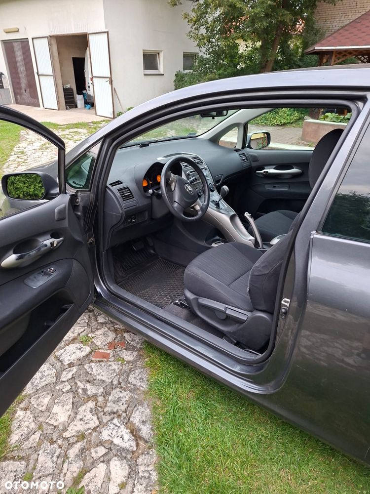 Toyota Auris 1.6 VVT-i Luna MM - 7
