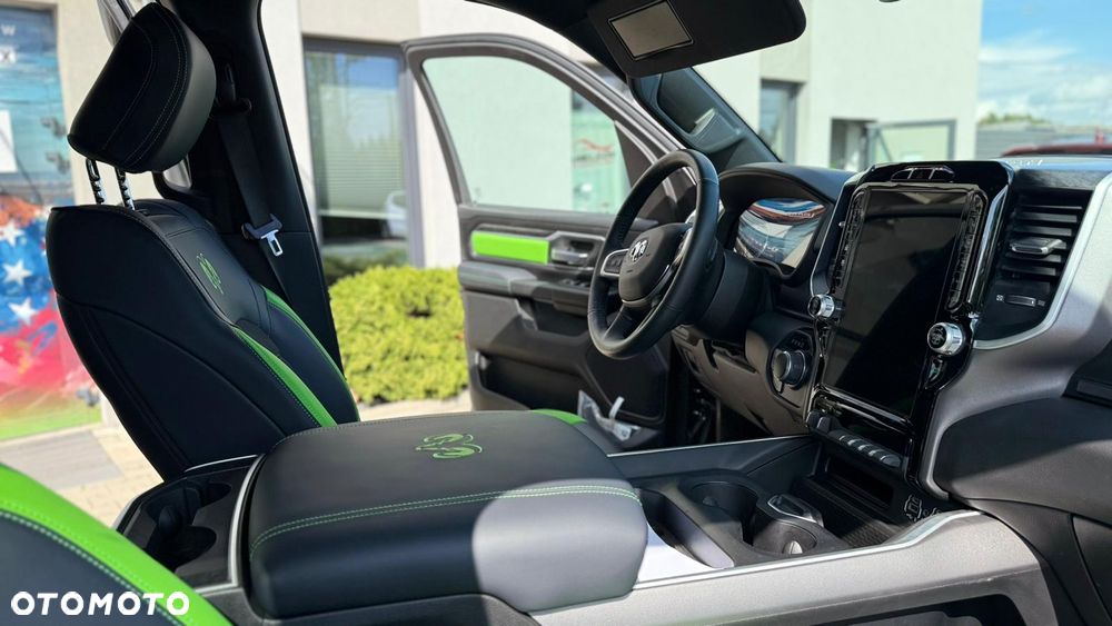 RAM 1500 - 31