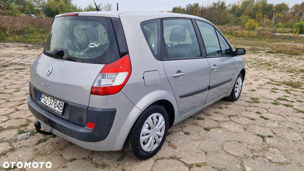 Renault Scenic - 4